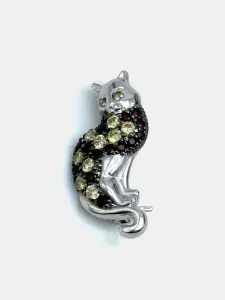 Купить Брошь "Кошка" из серебра с бриллиантами, гранатами искусственными и сапфирами желтыми искусственными. Покрытие родий - Брошь, Серебро - 925 в интернет-магазине кристалл мечты в Москве