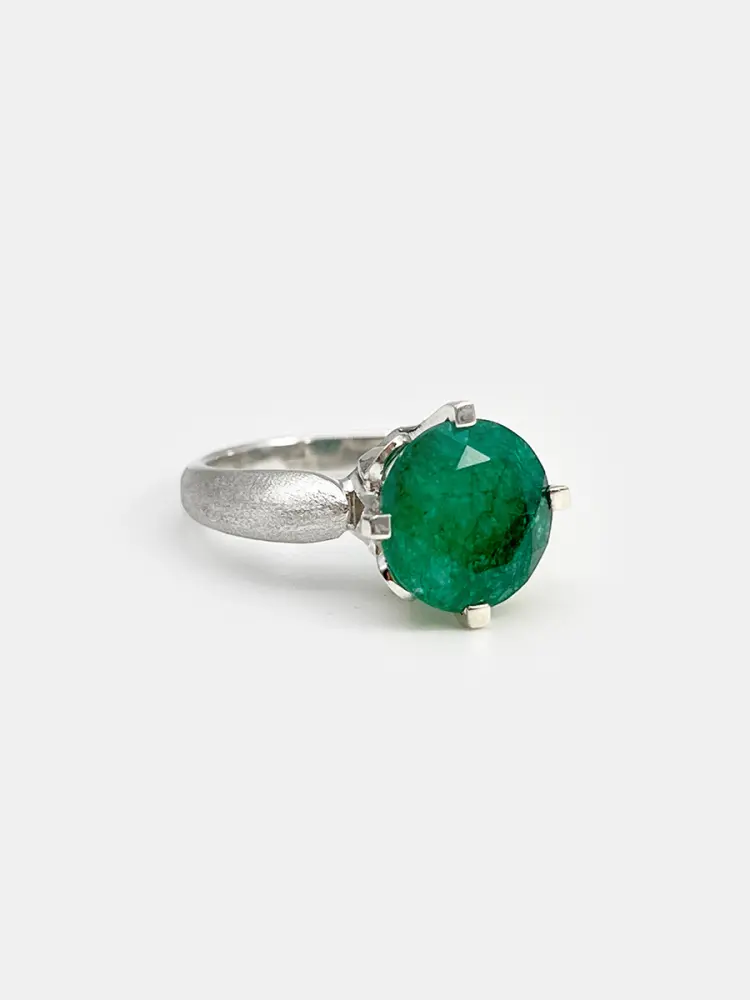 Купить Кольцо из серебра с изумрудом природным - Кольцо, Серебро - 925 в интернет-магазине кристалл мечты в Москве