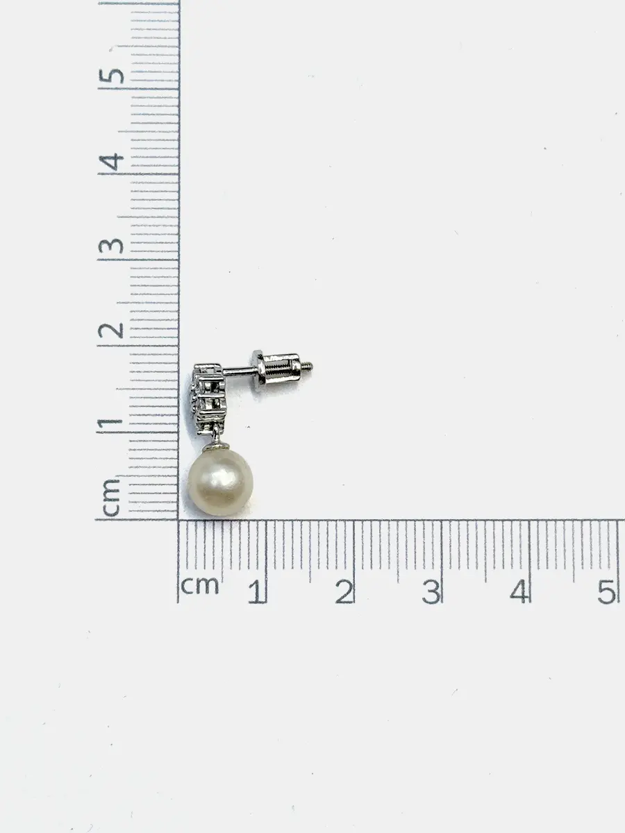 Купить Серьги-пусеты из серебра с жемчугом и фианитами. Покрытие родий - Серьги, Серебро - 925 в интернет-магазине кристалл мечты в Москве