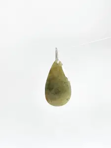 Купить Подвеска из серебра с корундом (сапфиром) природным - Подвеска, Серебро - 925 в интернет-магазине кристалл мечты в Москве